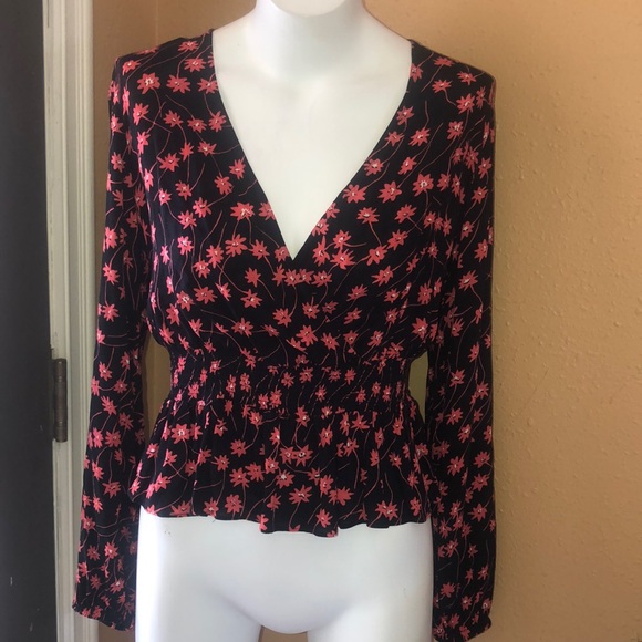 Express Tops - Expréss NWT floral top